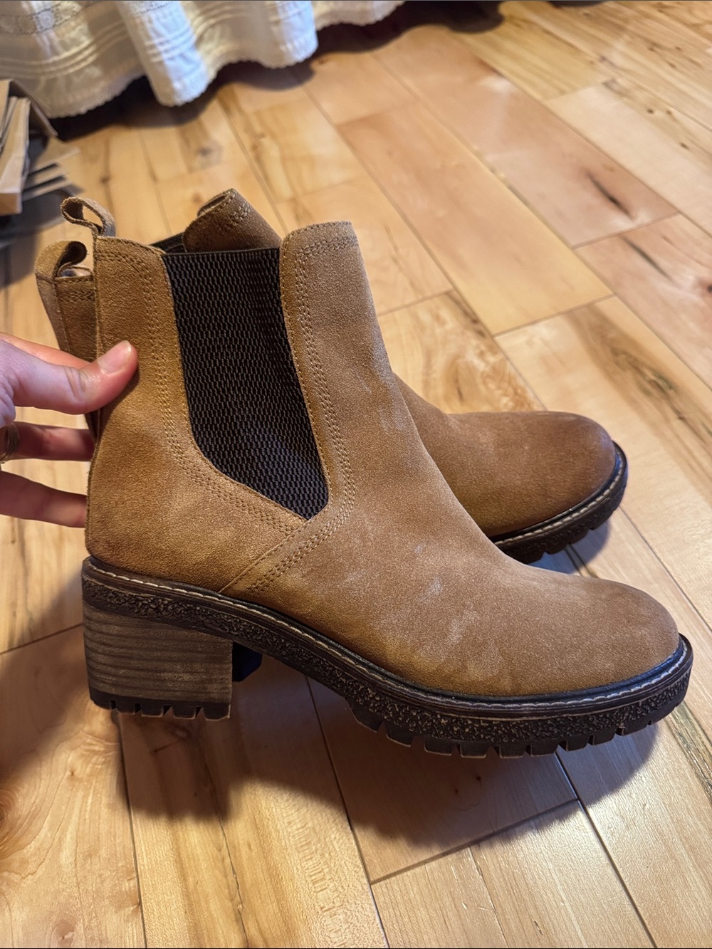 Vintage Havana Tan Suede Chelsea Lug Heel Booties